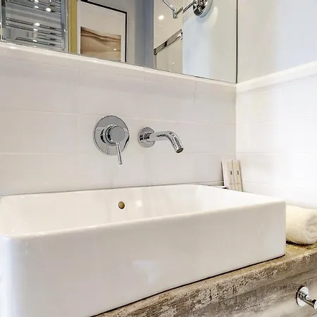 Bright And New- 2bd 2bth- Conde De Torrejon Apartamento